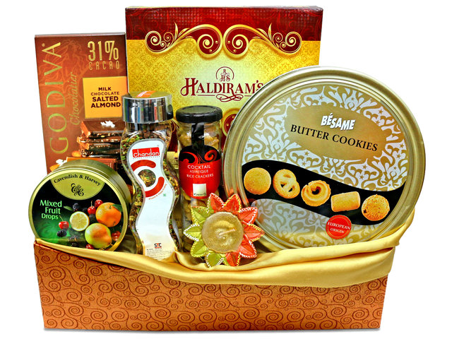 Wine n Food Hamper - Deepavali Food Gift Hamper DW02 - L36669448 Photo